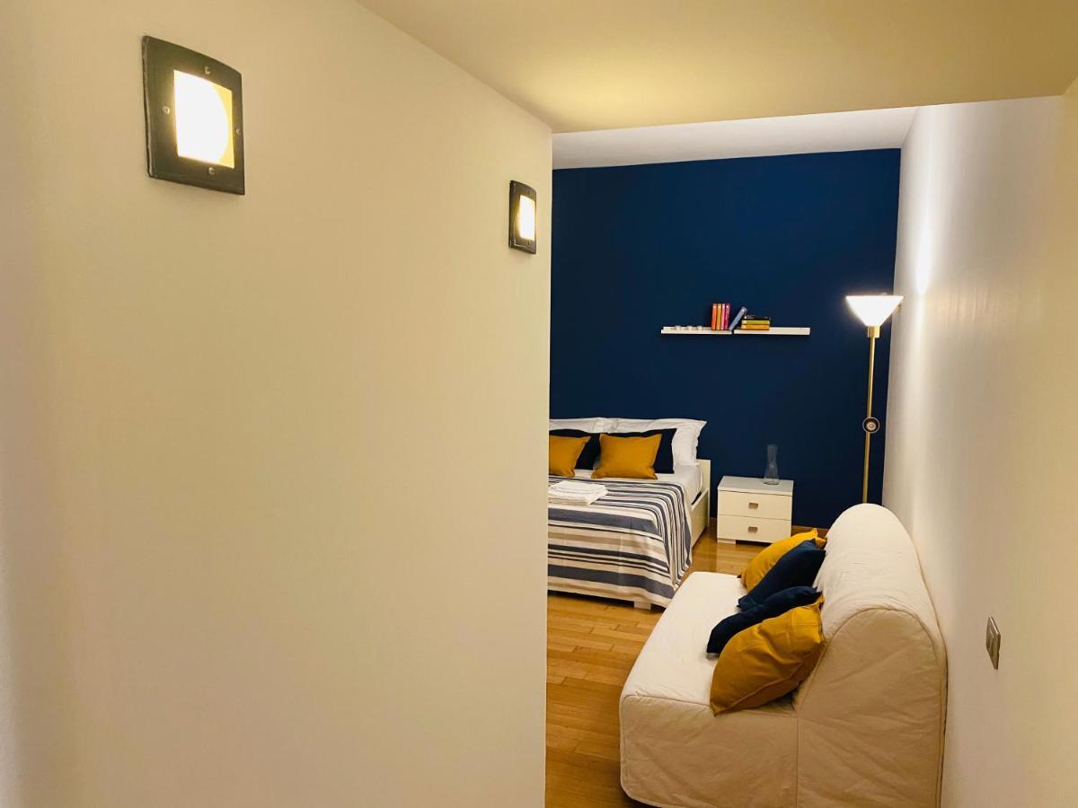 Chiara Guest House 34 - M4 Metro Blu 밀라노 외부 사진